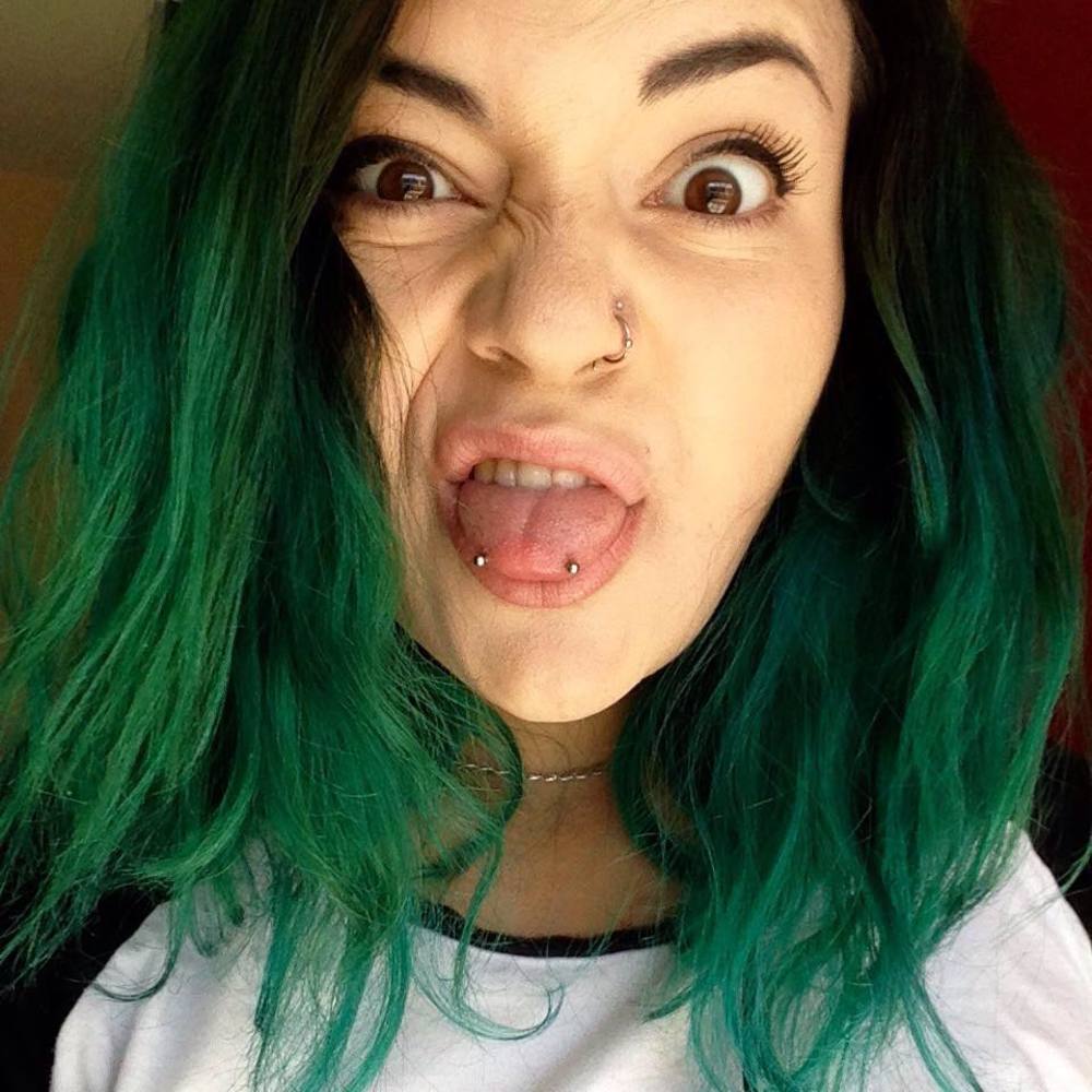 Meet your Posher, Feliz